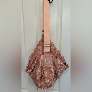 Doggie carrier. Plush pink